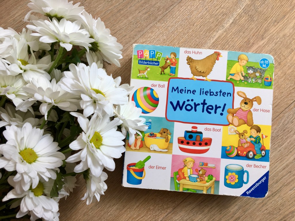 Meine liebsten Wörter von Susanne Gernhäuser (Text) und Monika Neubauer-Fesser (Illustrationen)